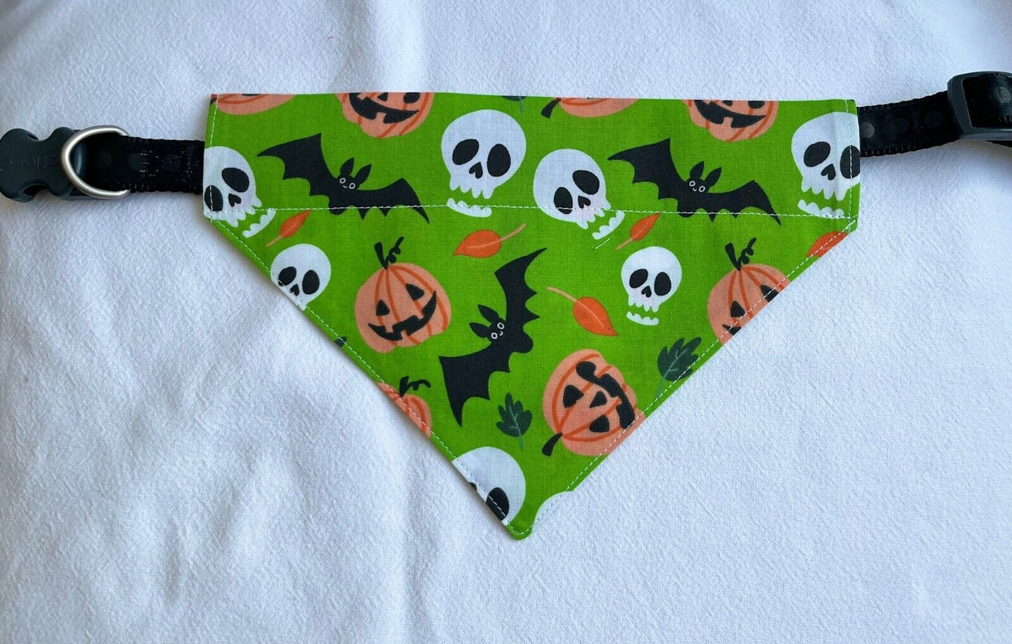Halloween Dog Collar Accessories Bow & Bandana Handmade in UK. Multi Sizes
