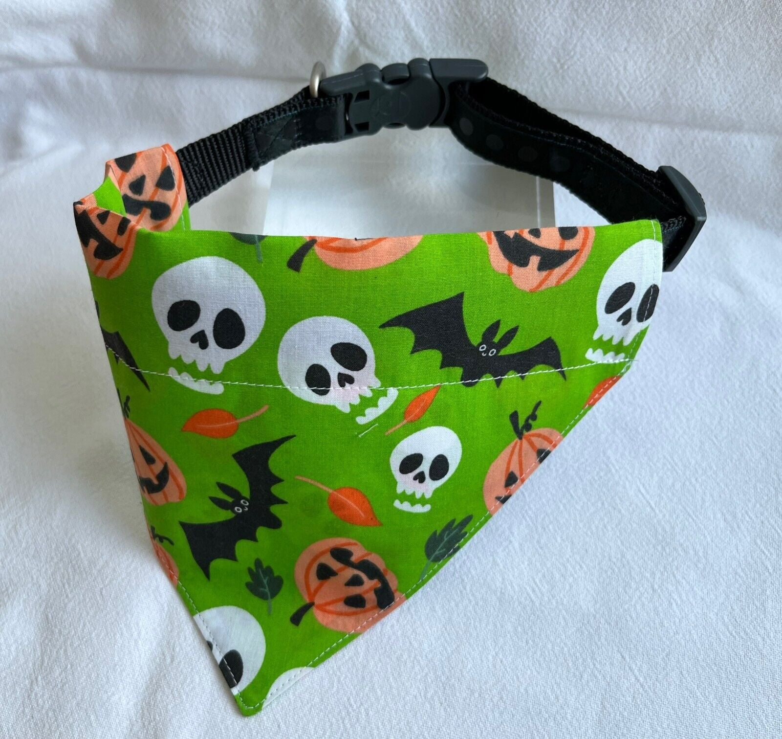 Halloween Dog Collar Accessories Bow & Bandana Handmade in UK. Multi Sizes